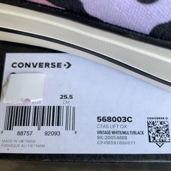 Converse Leopard Print platform sneakers- NWOB - Picture 14 of 14